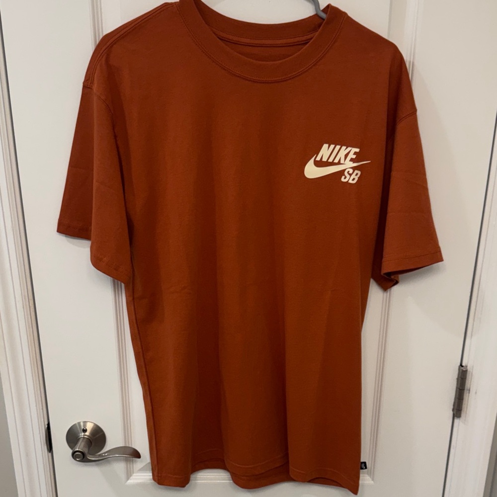 Nike SB Men's Rust T-Shirt